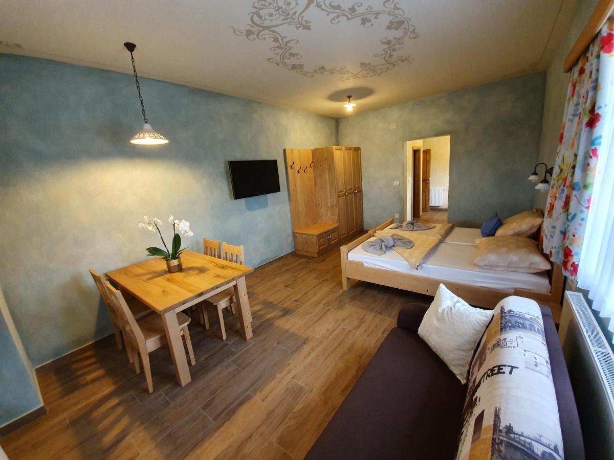 Apartment Apartmaji Brsca Begunje na Gorenjskem